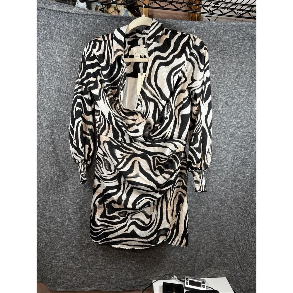 NwT Anthropologie Animal Print Dress Size 10 Shirred Waist Long Sleeves